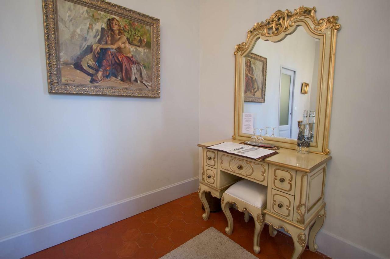 Chateau Rieutort Bed & Breakfast 4*
